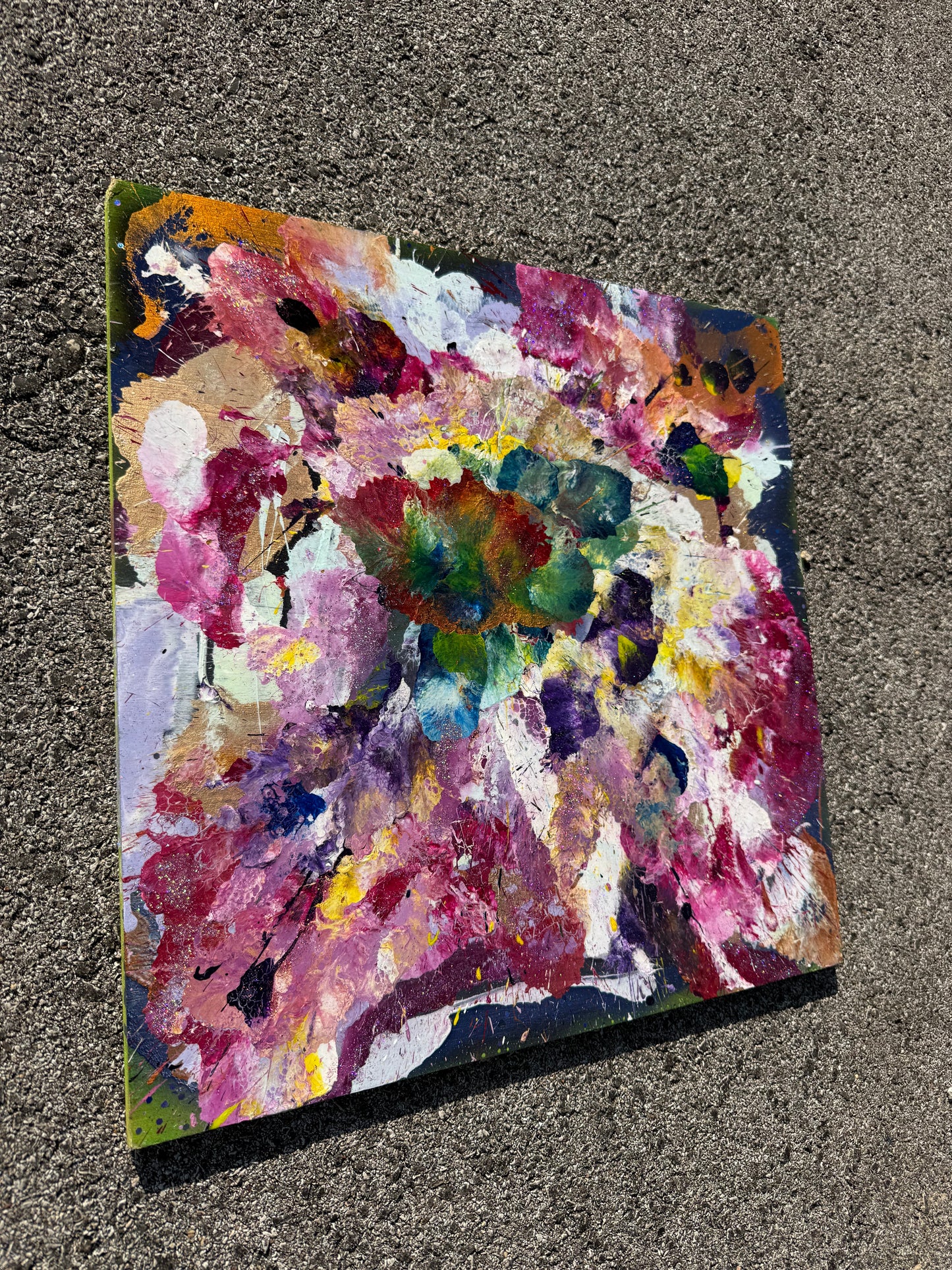 Gravity Dreams In Color